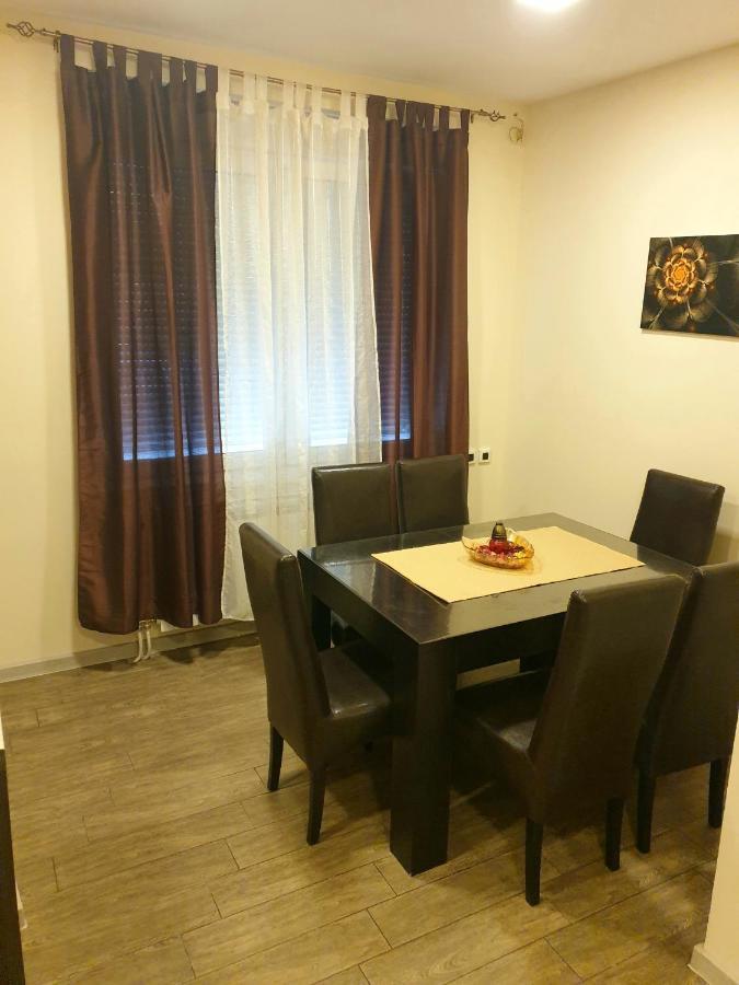 Ceca Apartman Ni المظهر الخارجي الصورة