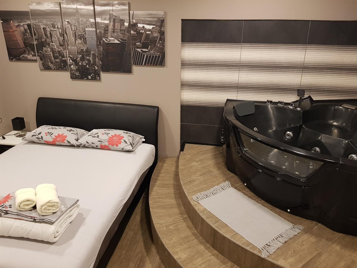 Ceca Apartman Ni المظهر الخارجي الصورة