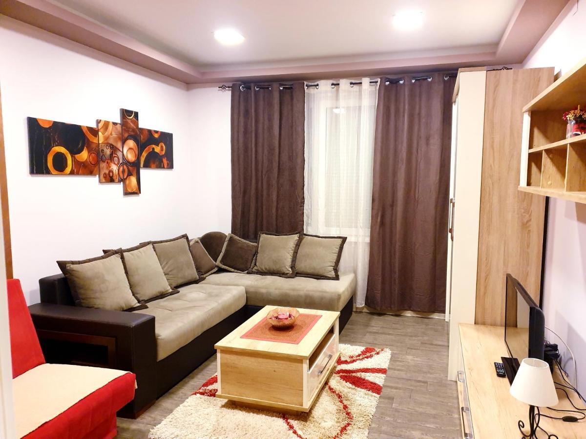 Ceca Apartman Ni المظهر الخارجي الصورة
